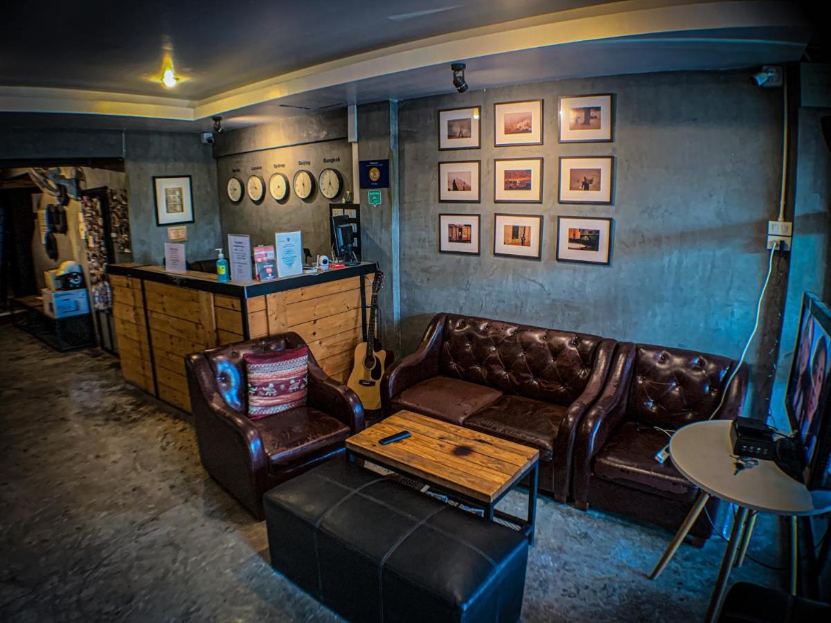 84 Gallery Čiang Mai Exteriér fotografie