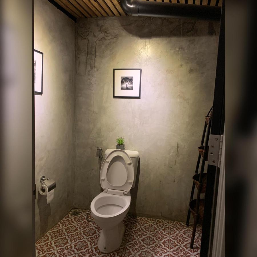 84 Gallery Čiang Mai Exteriér fotografie